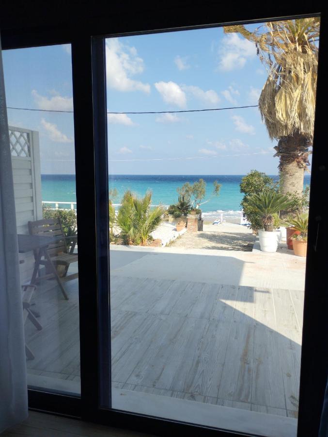 Iliopoulos Apartment